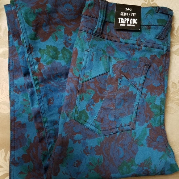 New Tripp NYC High waisted floral skinny jeans - Picture 2 of 6